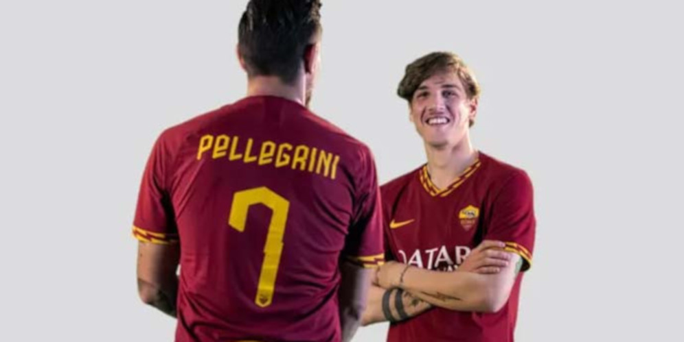 Ternyata Ini Arti Halilintar di Jersey Anyar AS Roma